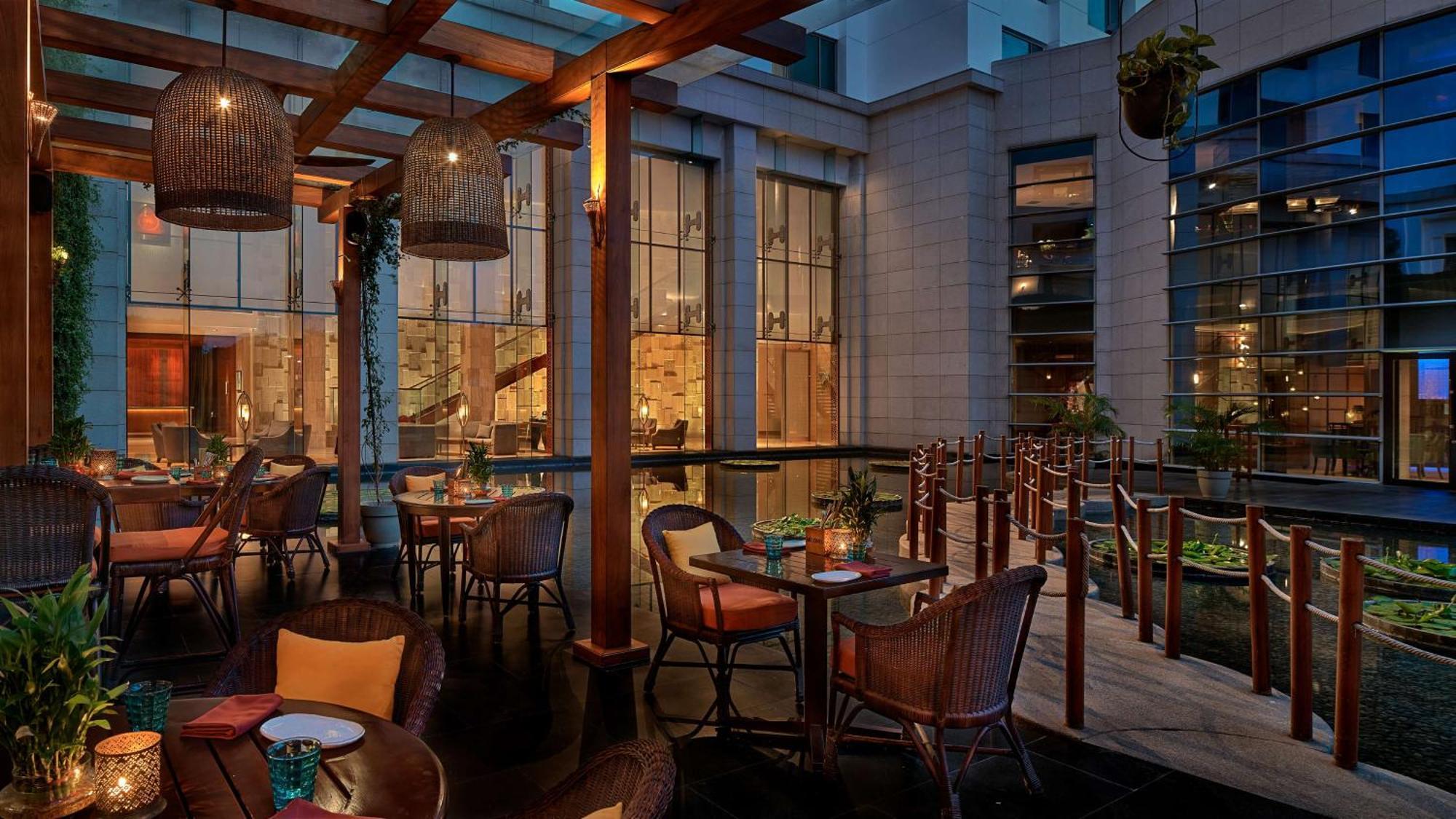 Park Hyatt Chennai Hotel Екстериор снимка