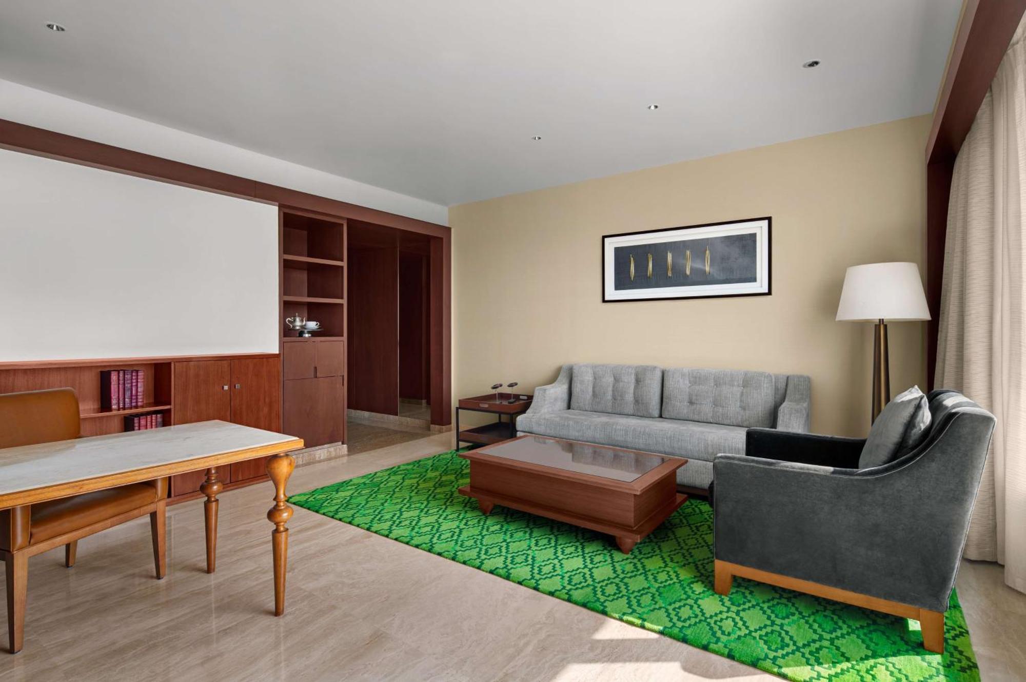 Park Hyatt Chennai Hotel Екстериор снимка