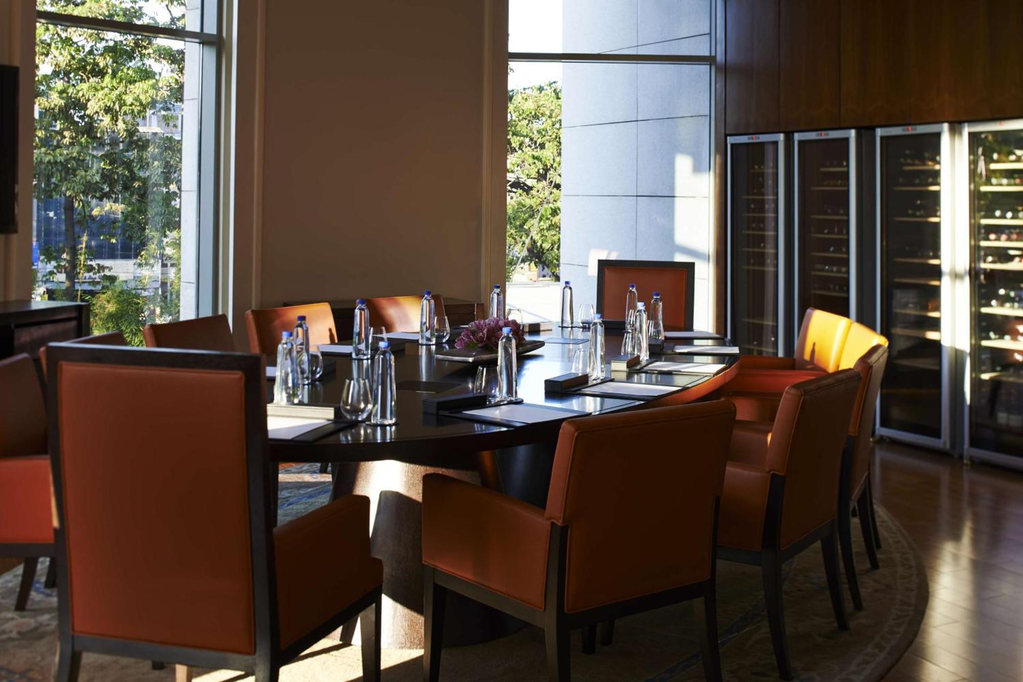 Park Hyatt Chennai Hotel Екстериор снимка