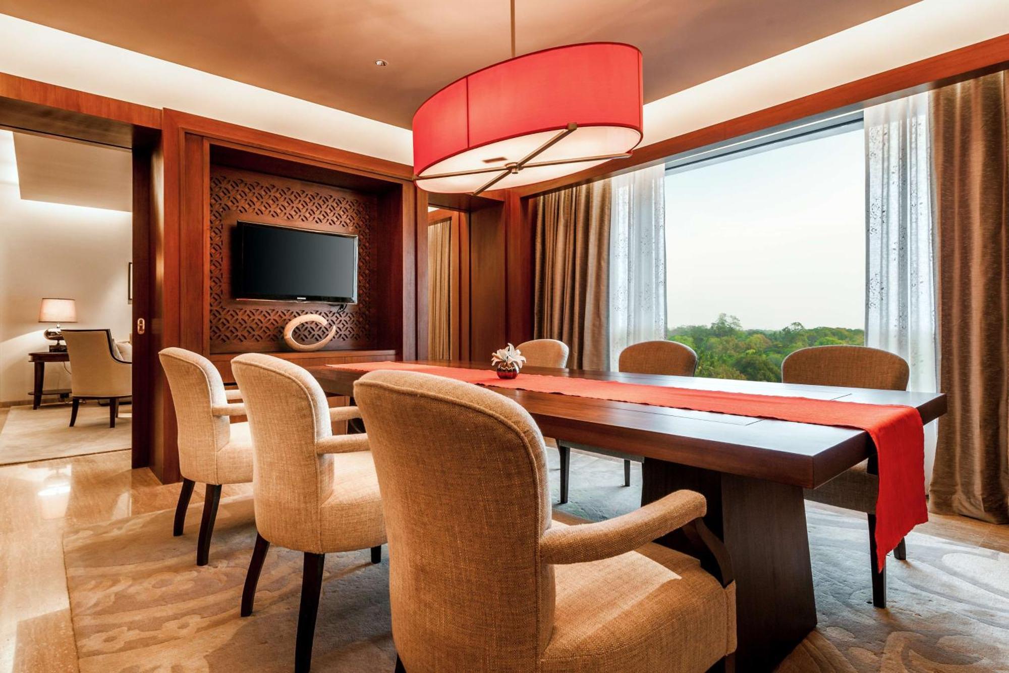 Park Hyatt Chennai Hotel Екстериор снимка